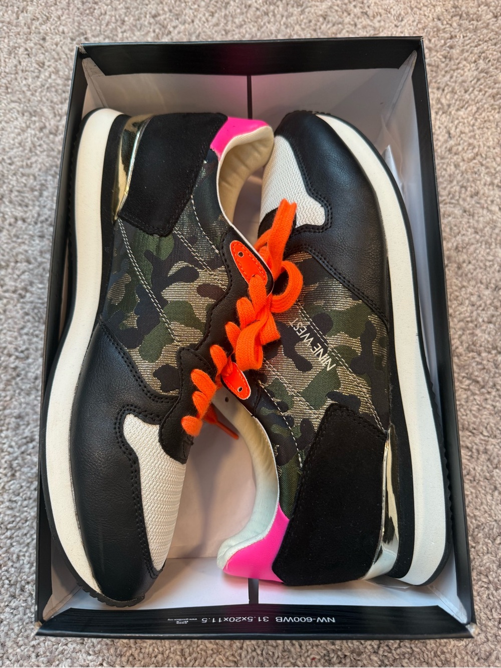 NIB Nine West Banx3 Sneakers, Camo/White/Pink, Size 11